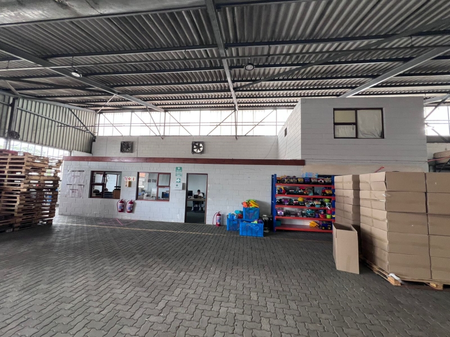 To Let commercial Property for Rent in Blackheath Industrial Western Cape